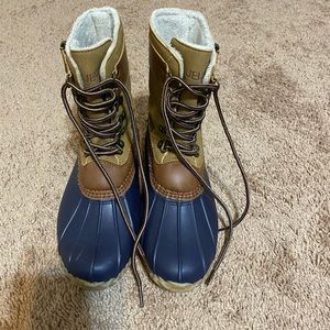 duck boots